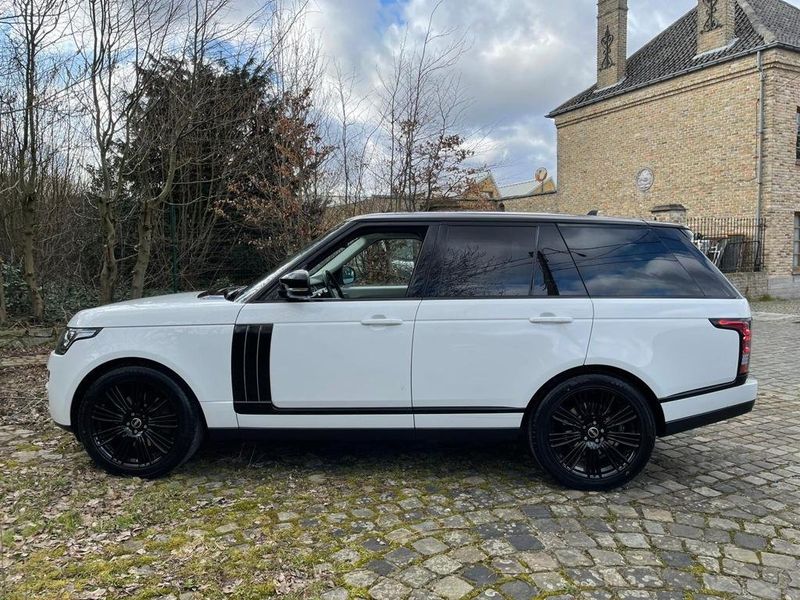 Land Rover Range Rover • 2016 • 147,000 km 1