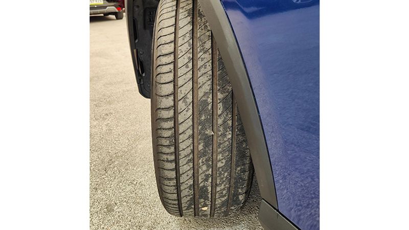 Mercedes-Benz GLC • 2023 • 11,750 km 24