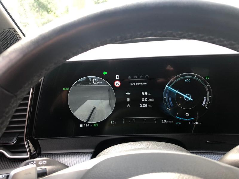 Kia Sportage • 2022 • 13,328 km 6