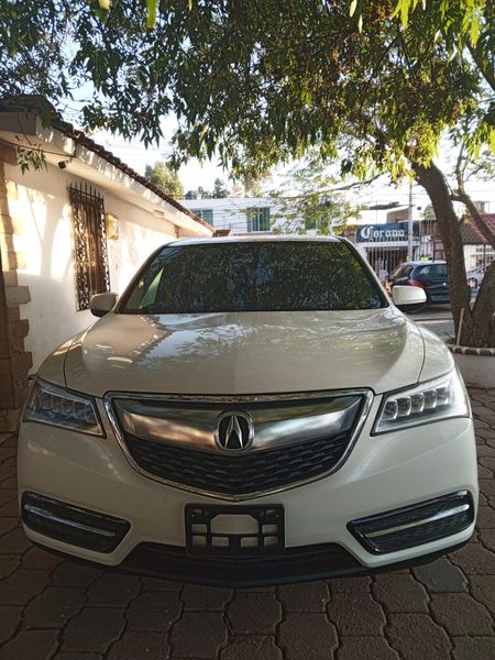 Acura MDX • 2016 • 140,000 km 1