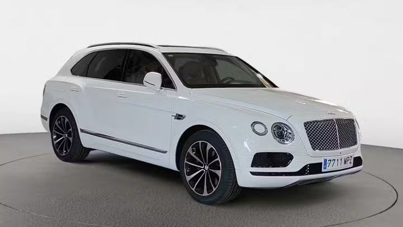 Bentley Bentayga • 2020 • 101,389 km 9