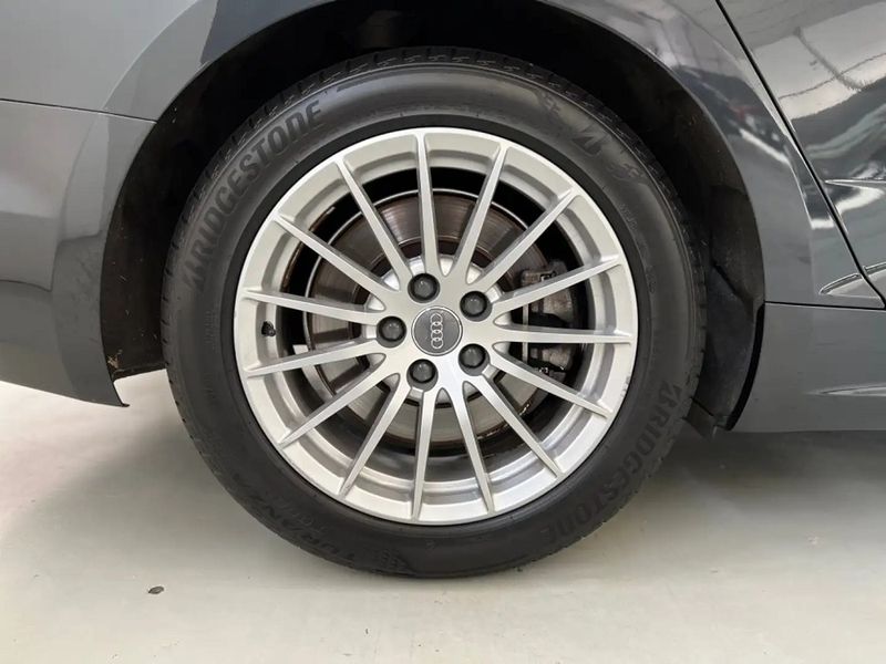 Audi A5 Sportback • 2017 • 80,000 km 9