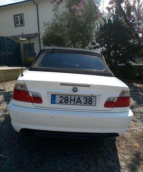 BMW 3 Series • 2002 • 90,000 km 2