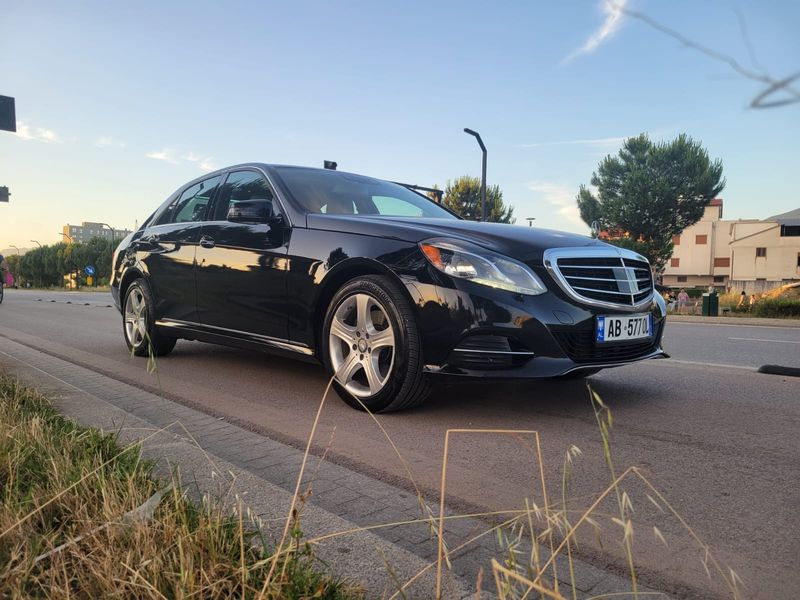 Mercedes-Benz E-Class • 2015 • 240,000 km 12