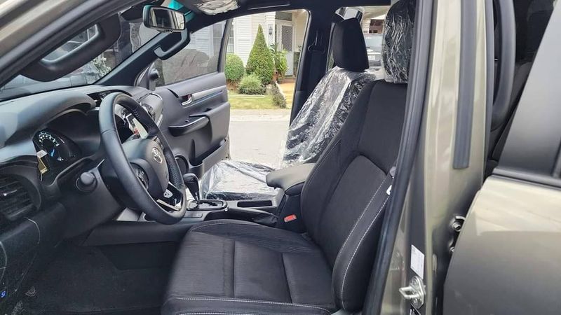Toyota Hilux • 2020 • 21,097 km 5