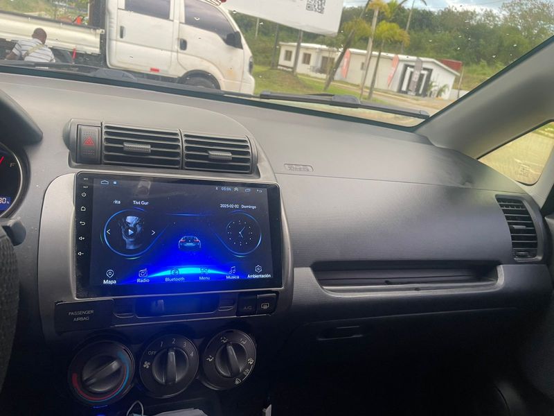 Honda Fit • 2008 • 1 km 6