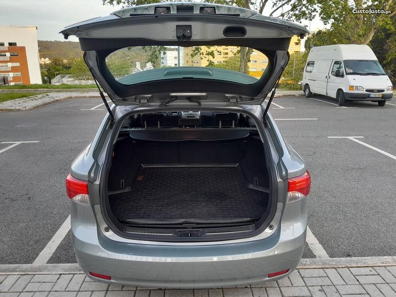 Toyota Avensis • 2014 • 130,000 km 3