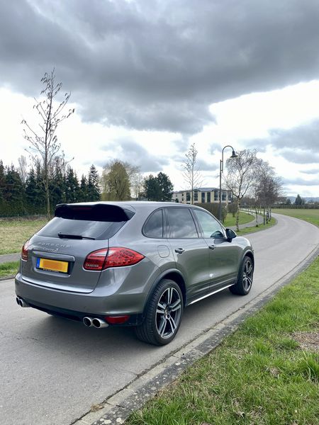 Porsche Cayenne • 2012 • 202,500 km 6