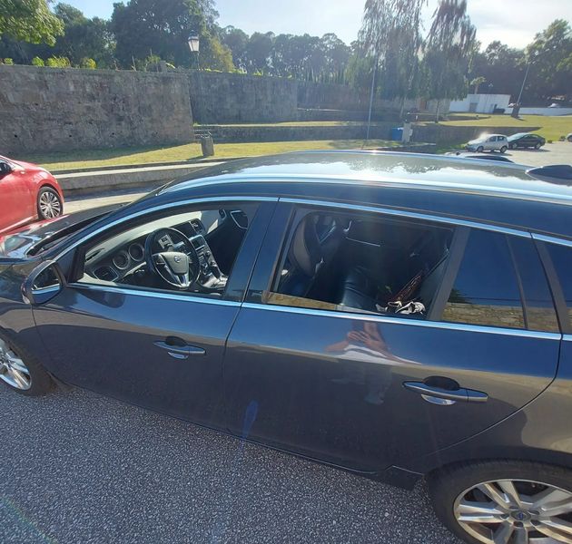 Volvo V60 • 2011 • 350,000 km 4