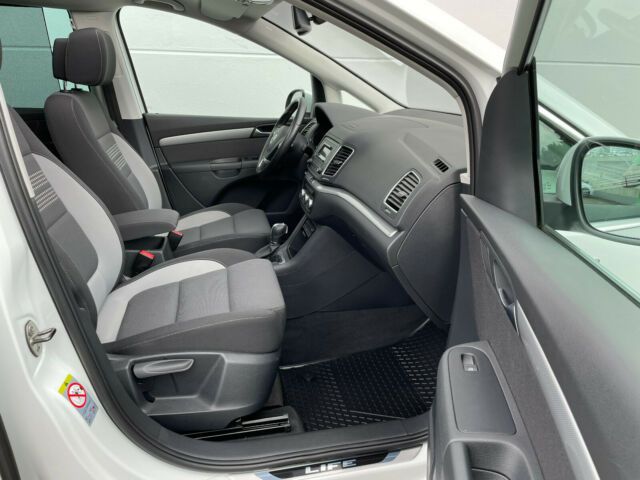 Volkswagen Sharan • 2014 • 92,000 km 14