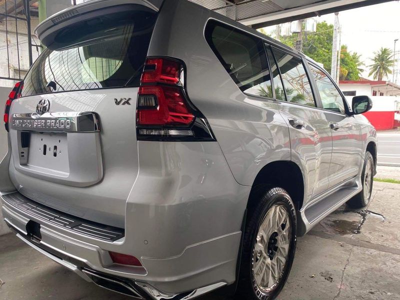 Toyota Land Cruiser • 2020 • 50,000 km 2