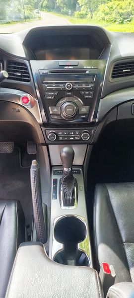 Acura ILX • 2015 • 156,315 km 11