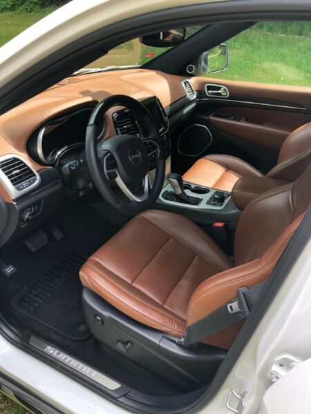 Jeep Grand Cherokee • 2019 • 53,581 km 12
