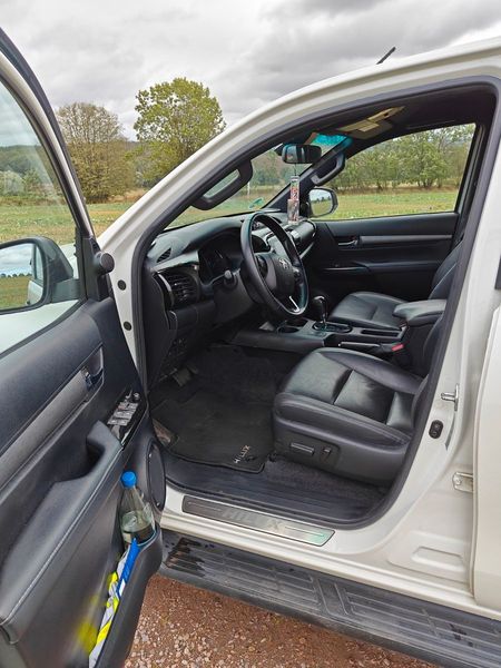 Toyota Hilux • 2021 • 82,500 km 2