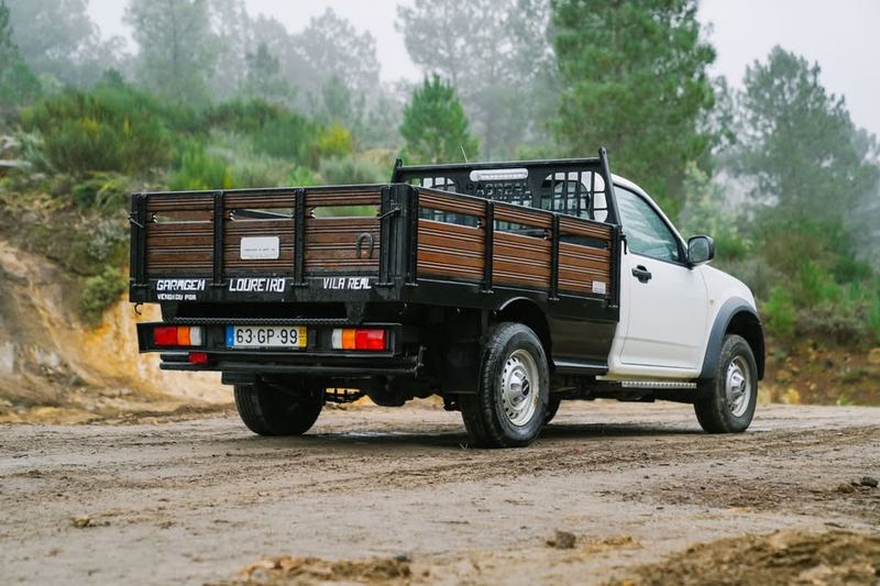 Isuzu D-MAX • 2008 • 27,000 km 4