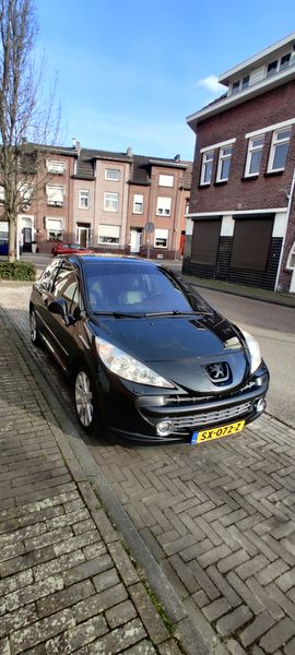 Peugeot 207 • 2009 • 230,000 km 3