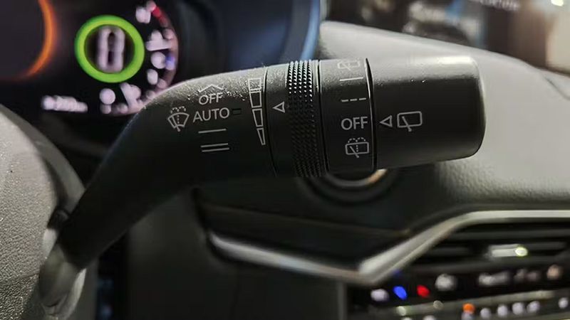 Mazda CX-30 • 2023 • 19,842 km 12