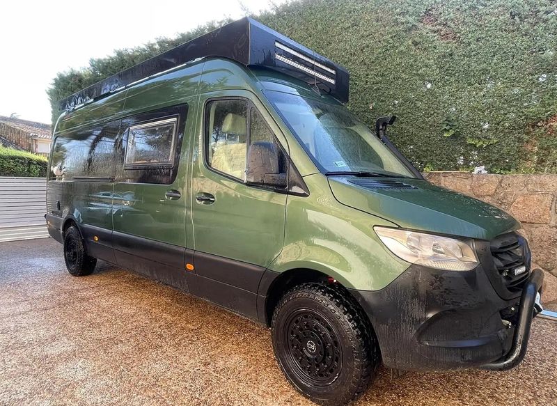 Mercedes-Benz Sprinter • 2019 • 156,000 km 15