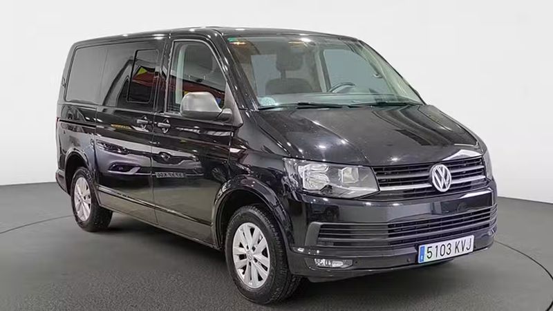 Volkswagen Multivan • 2019 • 121,103 km 3