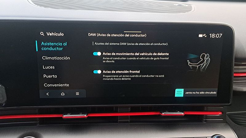 Hyundai Kona • 2023 • 11,832 km 15