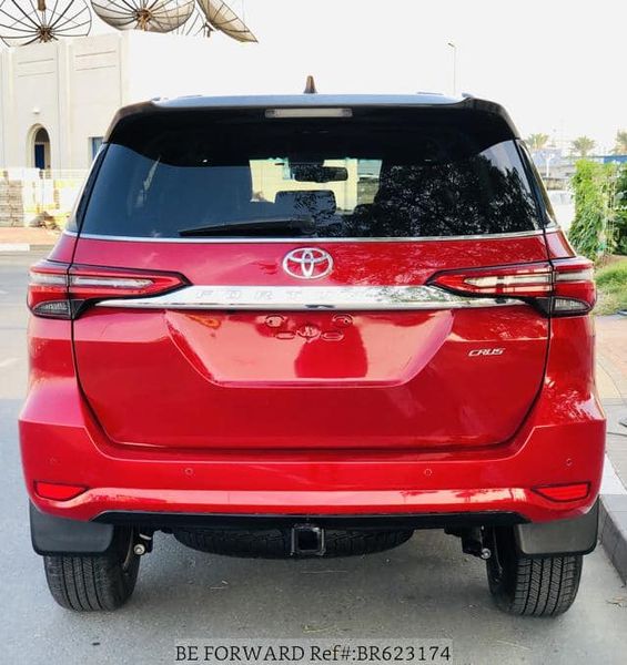 Toyota Fortuner • 2022 • 16,000 km 2