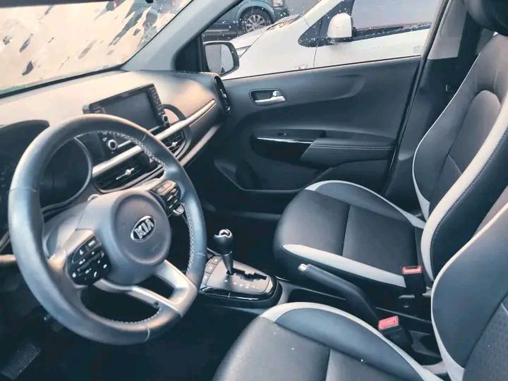 Kia Picanto • 2018 • 49 km 3