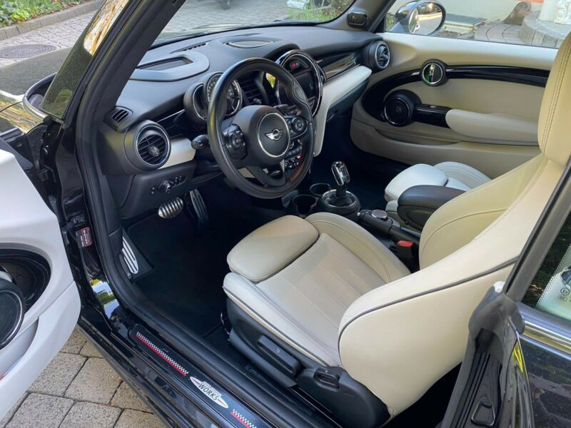 MINI Cooper S • 2018 • 104,000 km 11