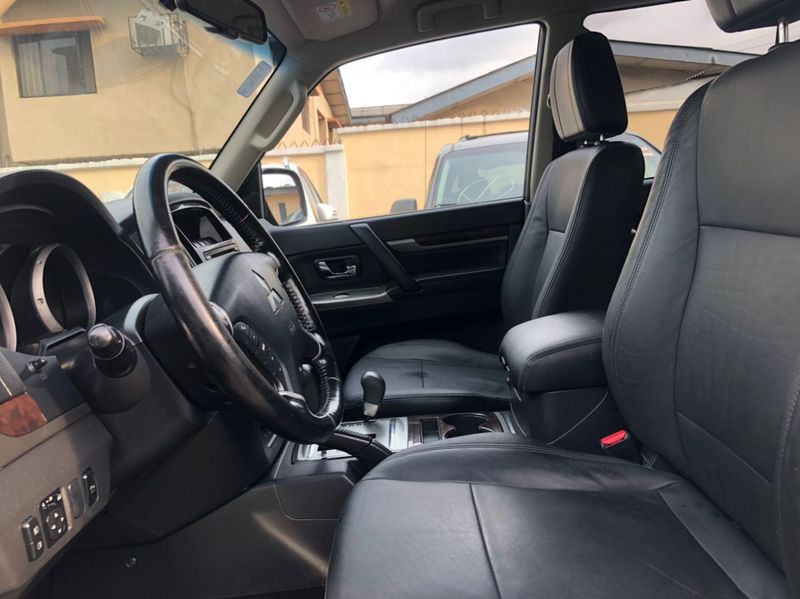 Mitsubishi Pajero Sport • 2020 • 50,000 km 2