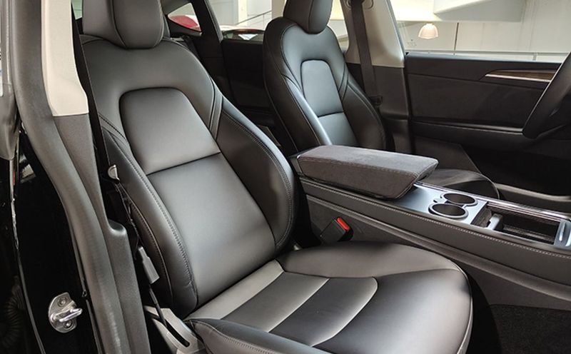 Tesla Model Y • 2023 • 46,686 km 14