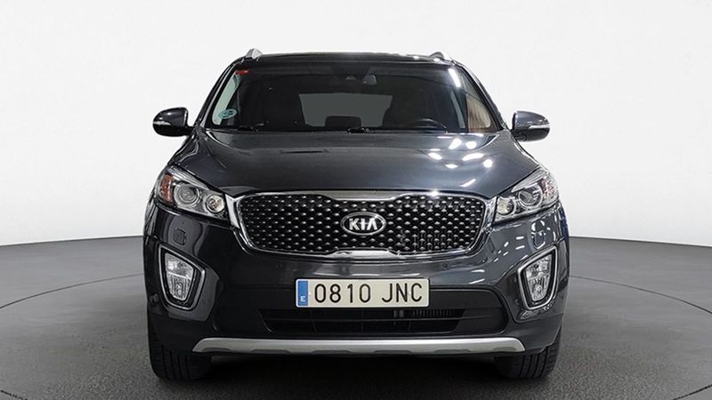 Kia Sorento • 2017 • 121,000 km 10