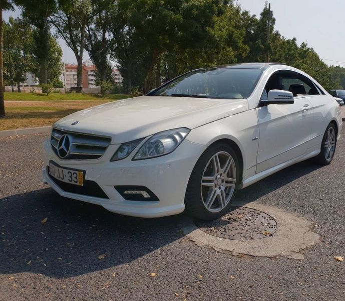 Mercedes-Benz E • 2010 • 210,000 km 1
