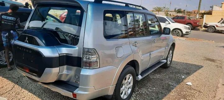 Mitsubishi Pajero • 2017 • 34 km 2