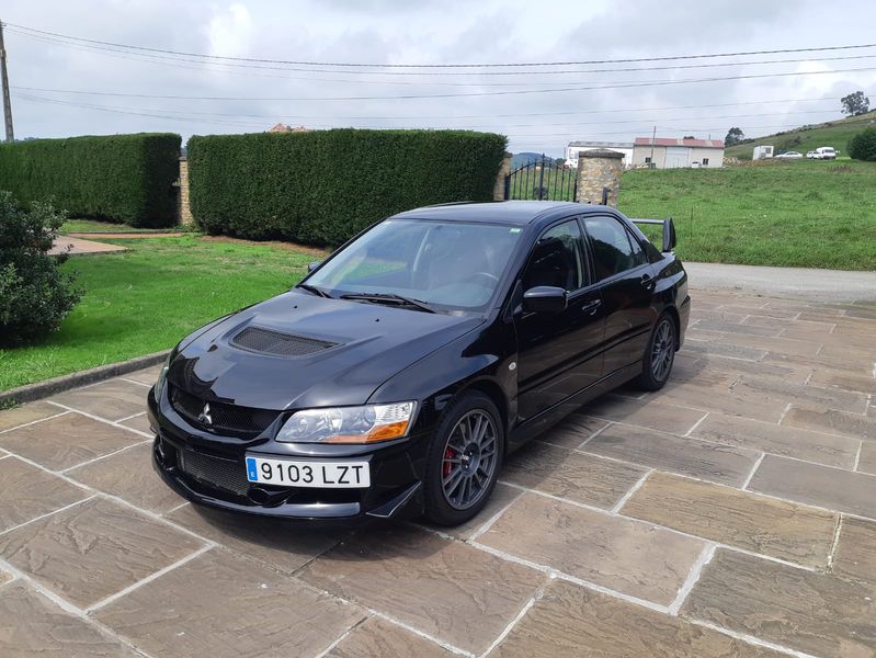 Mitsubishi Lancer Evolution • 2006 • 65,000 km 3