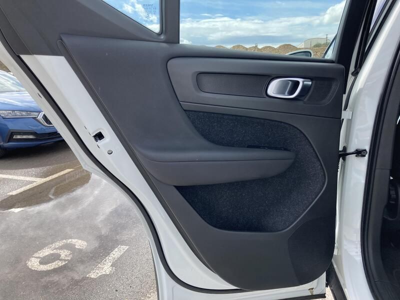 Volvo XC40 • 2021 • 50,273 km 17