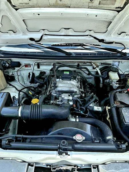 Chevrolet Luv • 2012 • 188,000 km 20