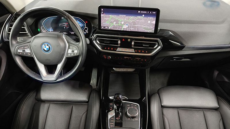 BMW X3 • 2022 • 19,624 km 3