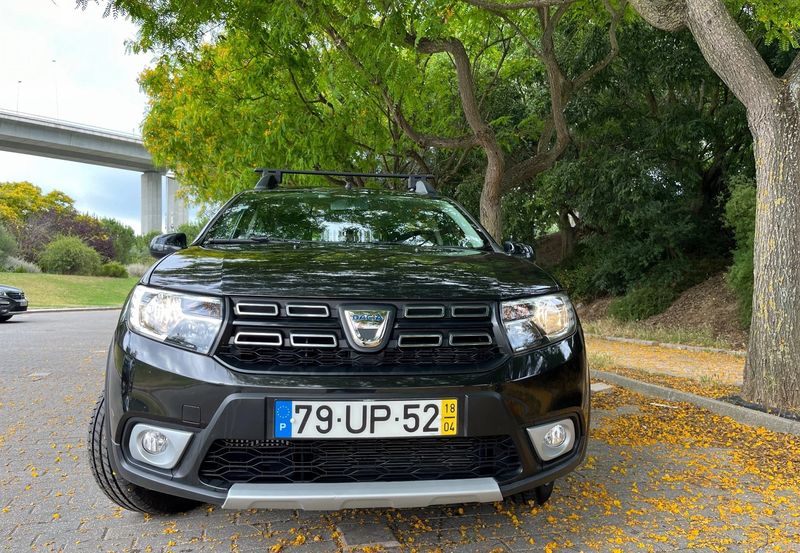 Dacia Sandero • 2018 • 19,999 km 4