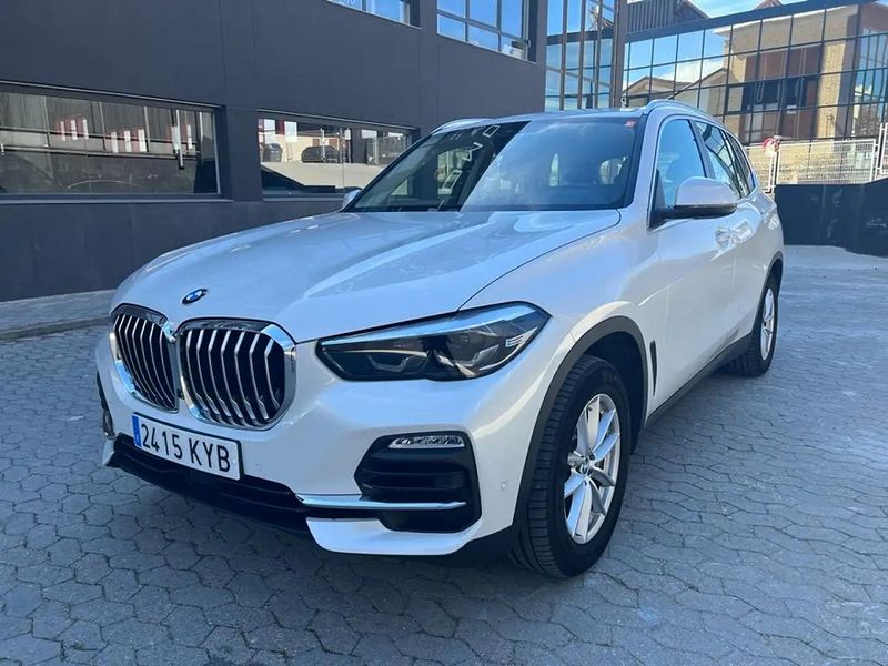 BMW X5 • 2019 • 68,000 km 1