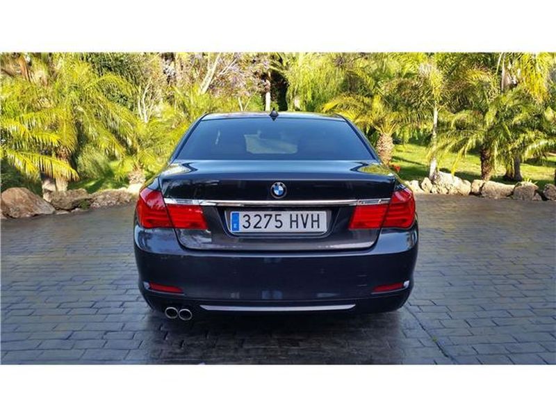 BMW 7 Series • 2010 • 150,000 km 16