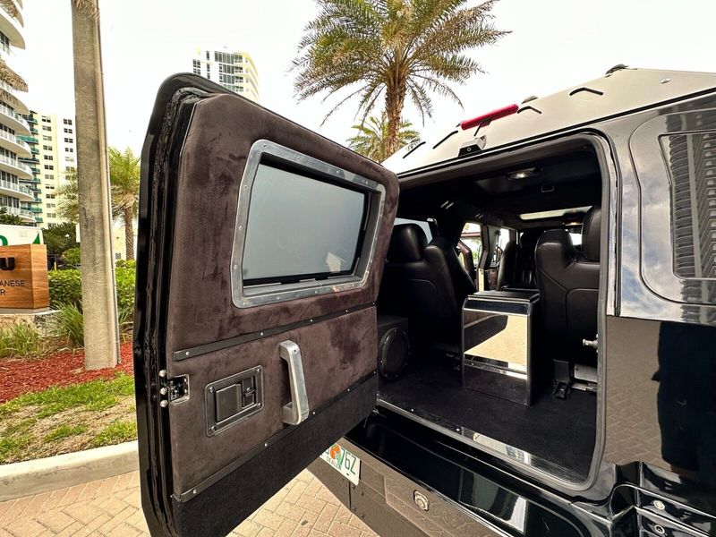 Ford 350 • 2008 • 14,500 km 9