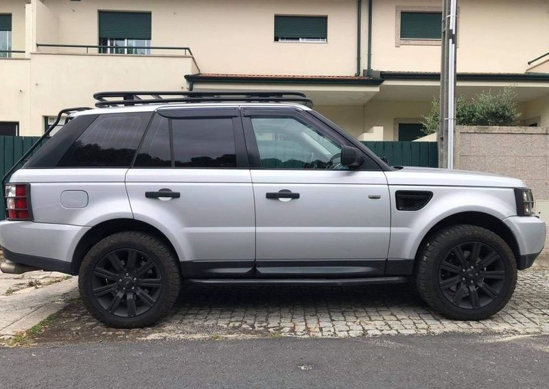 Land Rover Range Rover • 2008 • 157,000 km 1