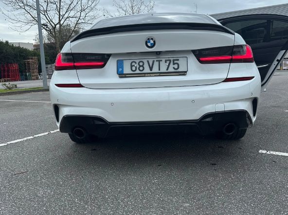 BMW 3 Series • 2018 • 90,000 km 2