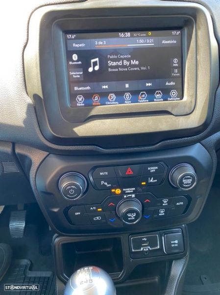 Jeep Renegade • 2019 • 19,000 km 7