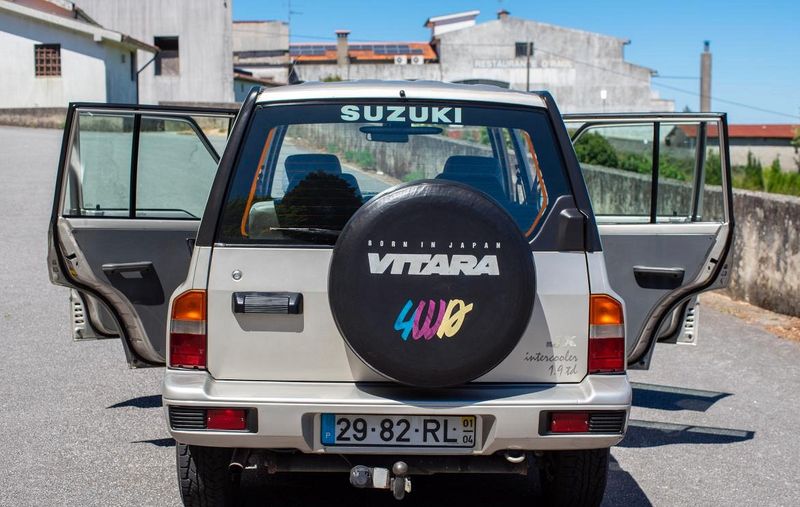 Suzuki Vitara • 2001 • 207,000 km 3
