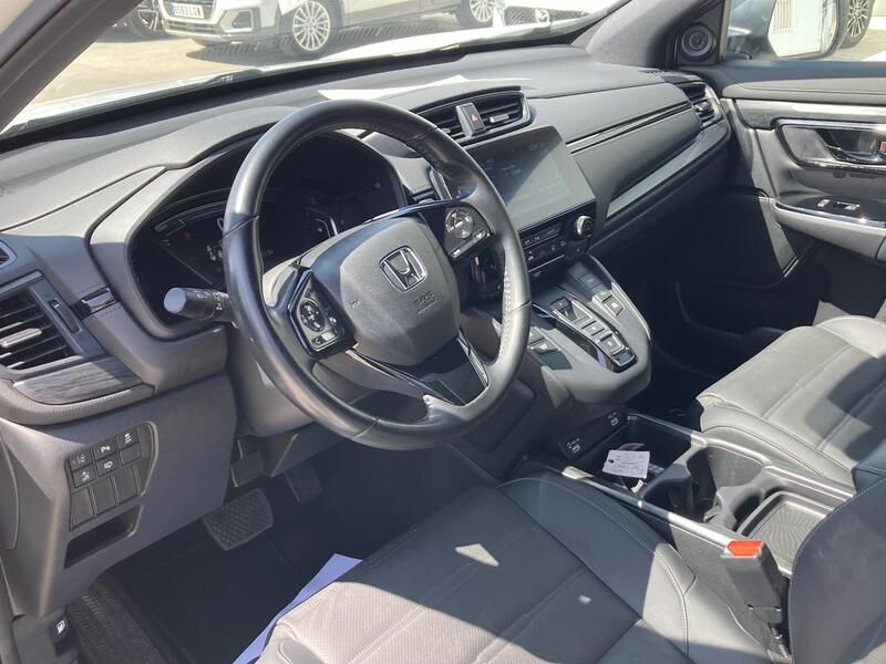 Honda CR-V Hybrid • 2021 • 57,213 km 8