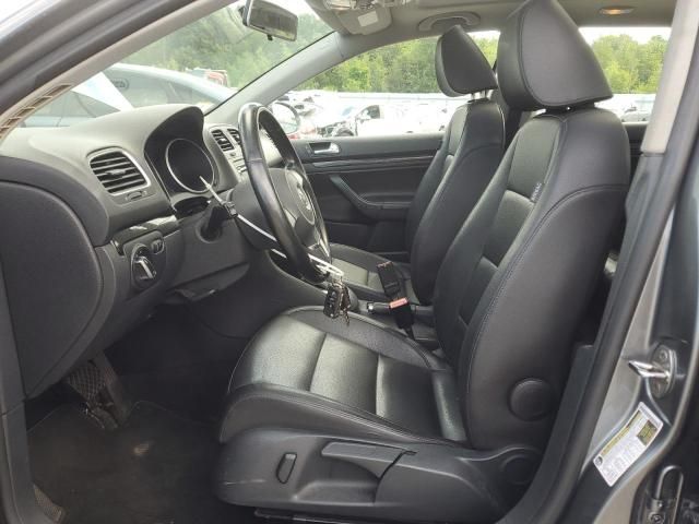 Volkswagen Jetta SportWagen • 2010 • 10,000 mi 7