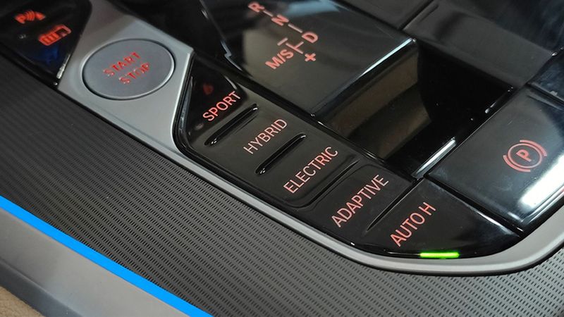 BMW X5 • 2021 • 70,186 km 22