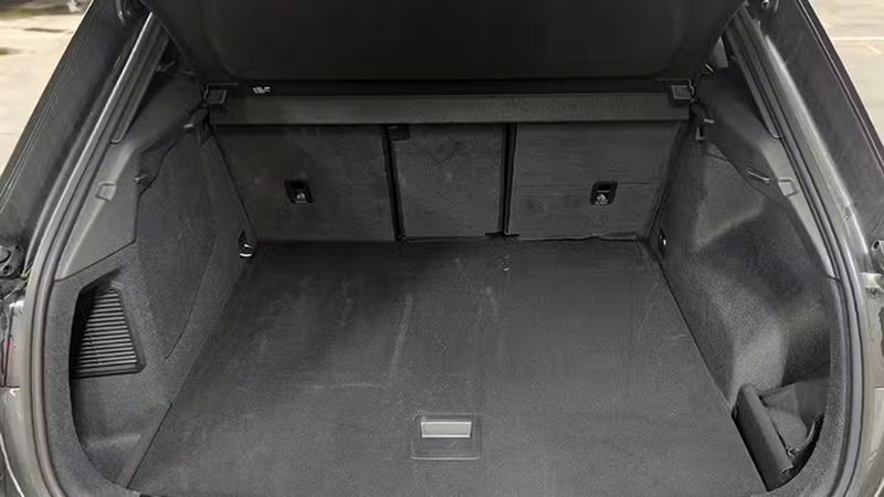 Audi Q3 • 2024 • 7,333 km 14