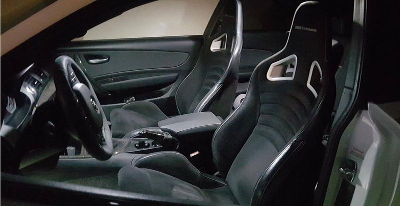 Mercedes-Benz 115 • 2008 • 140,000 km 2