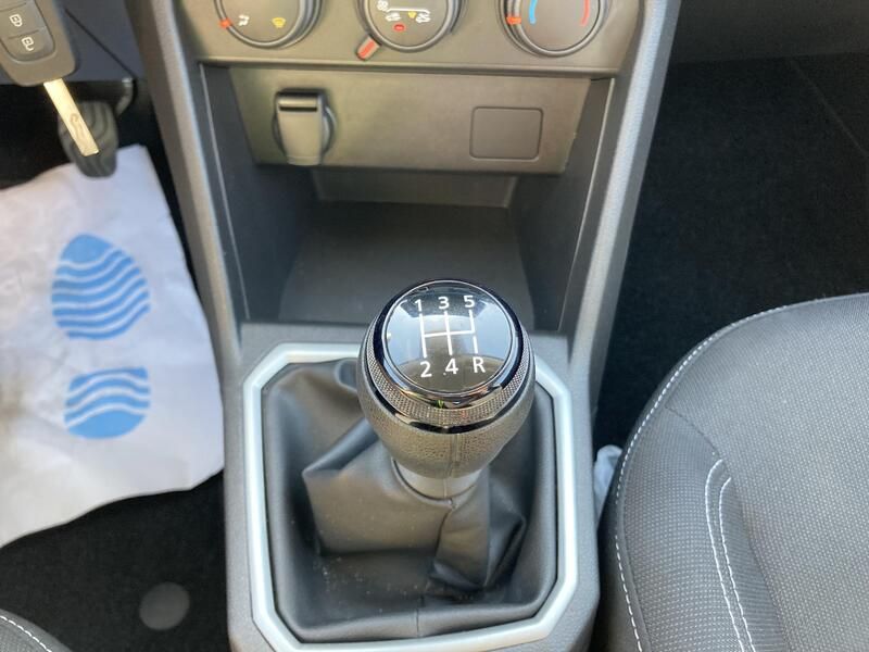 Dacia Sandero • 2024 • 15,000 km 35